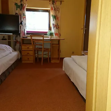 Reiterhof Mueller بيت ضيافة